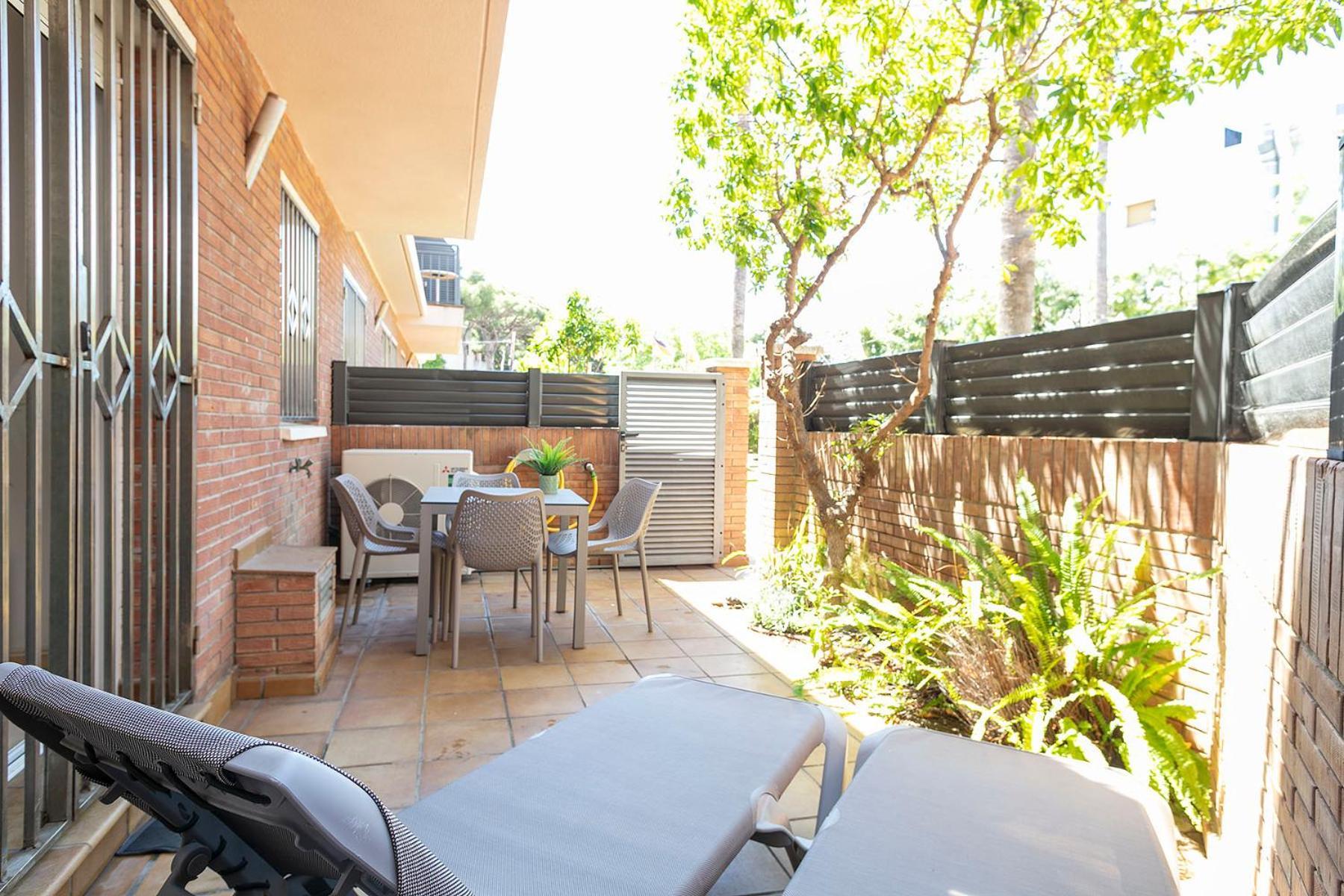 Apartamentos Velor كاستيلديفيلس المظهر الخارجي الصورة