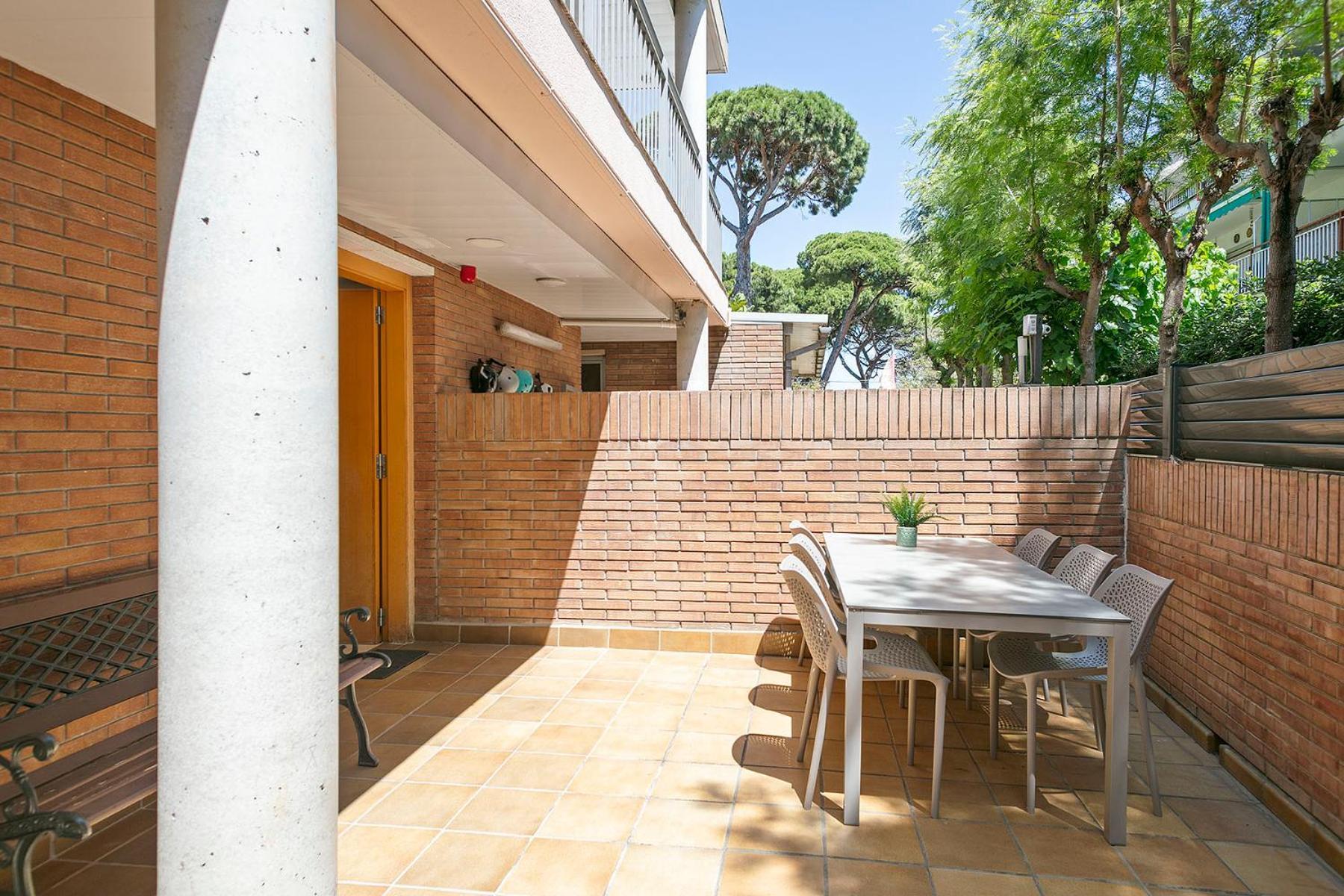 Apartamentos Velor كاستيلديفيلس المظهر الخارجي الصورة