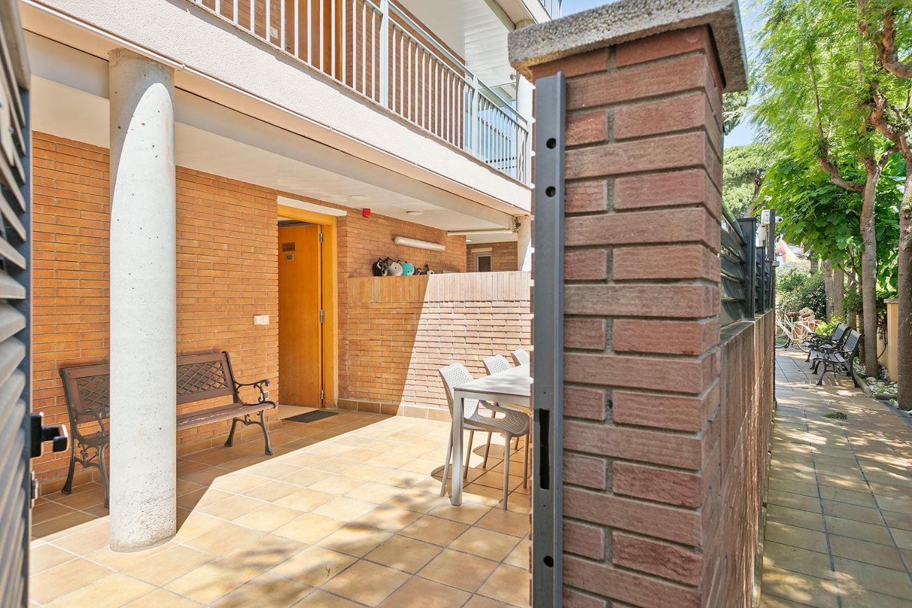 Apartamentos Velor كاستيلديفيلس المظهر الخارجي الصورة